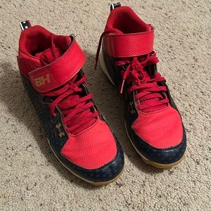 Boys baseball cleats